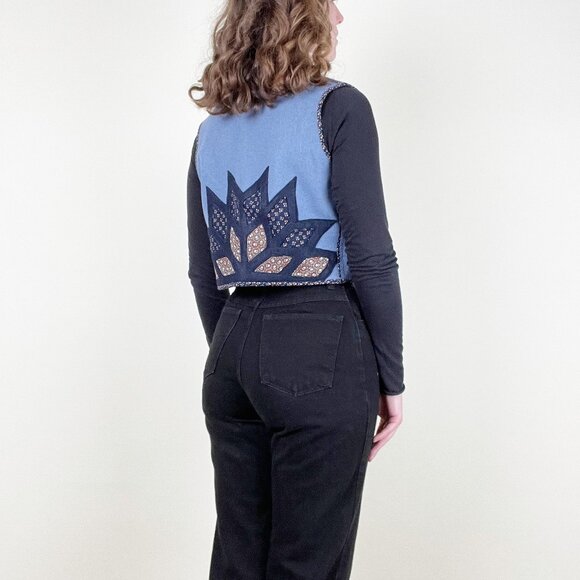 Vintage Handmade Cropped Vest Scandinavian Nordic Floral Print Crop Quilted Boho - Picture 3 of 6